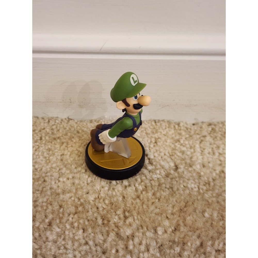 Amiibo Super Smash Bros Luigi Nintendo Gamer Gift Collectible